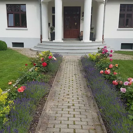 Moltke-Villa Teterow Exterior photo